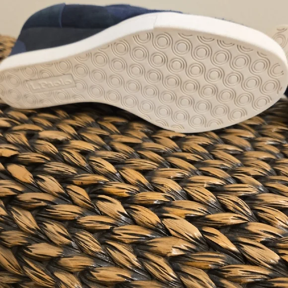 Linea Paolo - Stylish Blue Wedge Ankle Boots - Picture 3 of 8